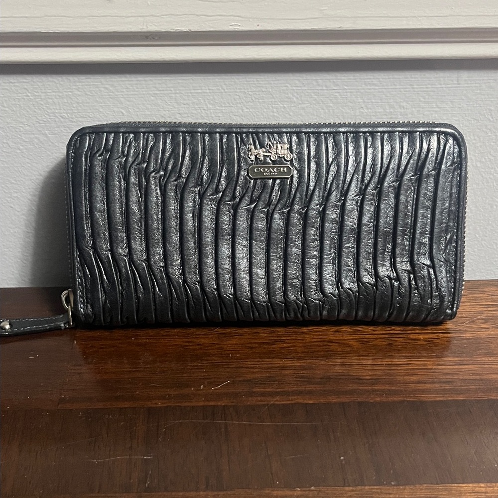 Coach Black MADISON gathered leather wallet purse